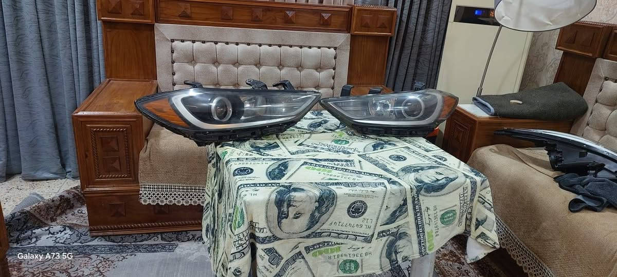 السلام عليكم ورحمة الله وبركاته إلى جماعت  النتره القديم ول الجديد
1- شباك امامي النتره الشكل المقدس

2- شاشه النترا من موديل 2017 _2018

3 -مازدات النترا الحديث من موديل 2017_2018 

السعر خاص السفسار على الارقام التالي 
***********
*********** @إشارة @إشارة

نص مكتوب في الصور:
- Galaxy A73 5G