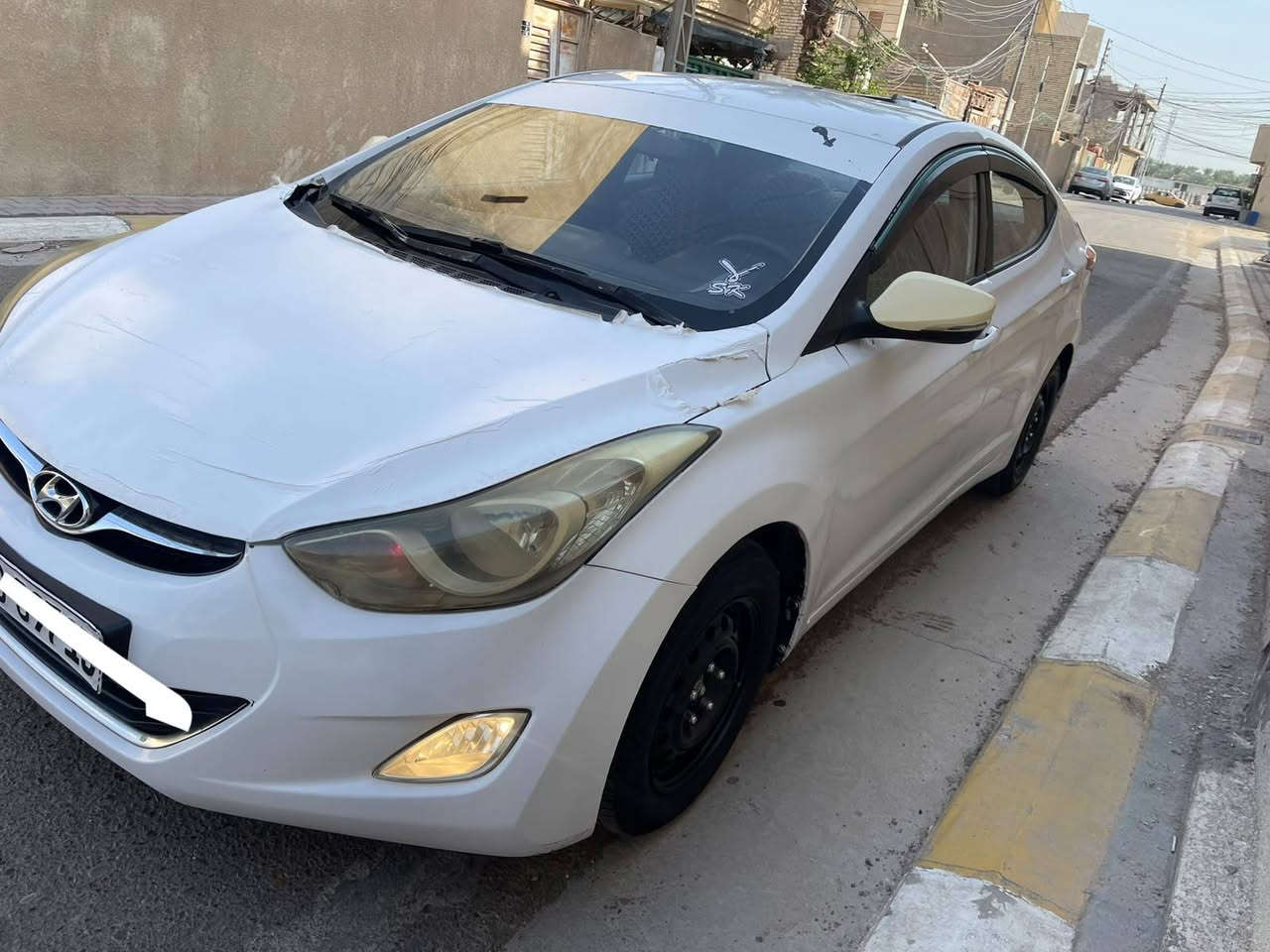 لانترا • ٢٠١٥ • وارد خليجي