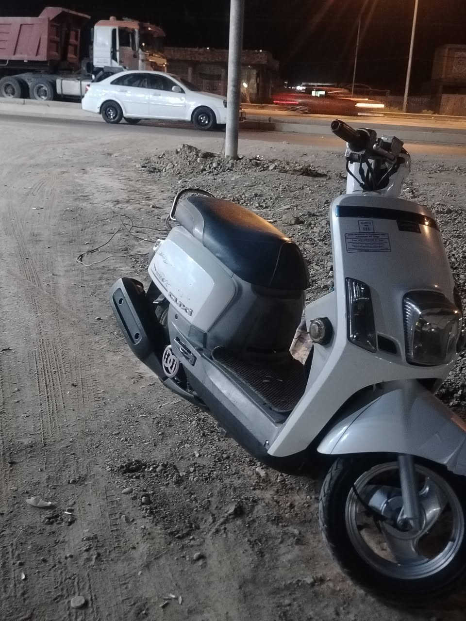 السلام عليكم بوليس ٢٠١٣ للبيع الدرجه مكفوله كلها ختم واحد وجديده بمعنه الكلمه ومكينه مكفوله لاتنقيص ولاتبخير السعر ١٣٠٠ وبيها مجال قليل صارلها شهر من طالعه وهاذه رقمي بيها بس واتساب ***********
