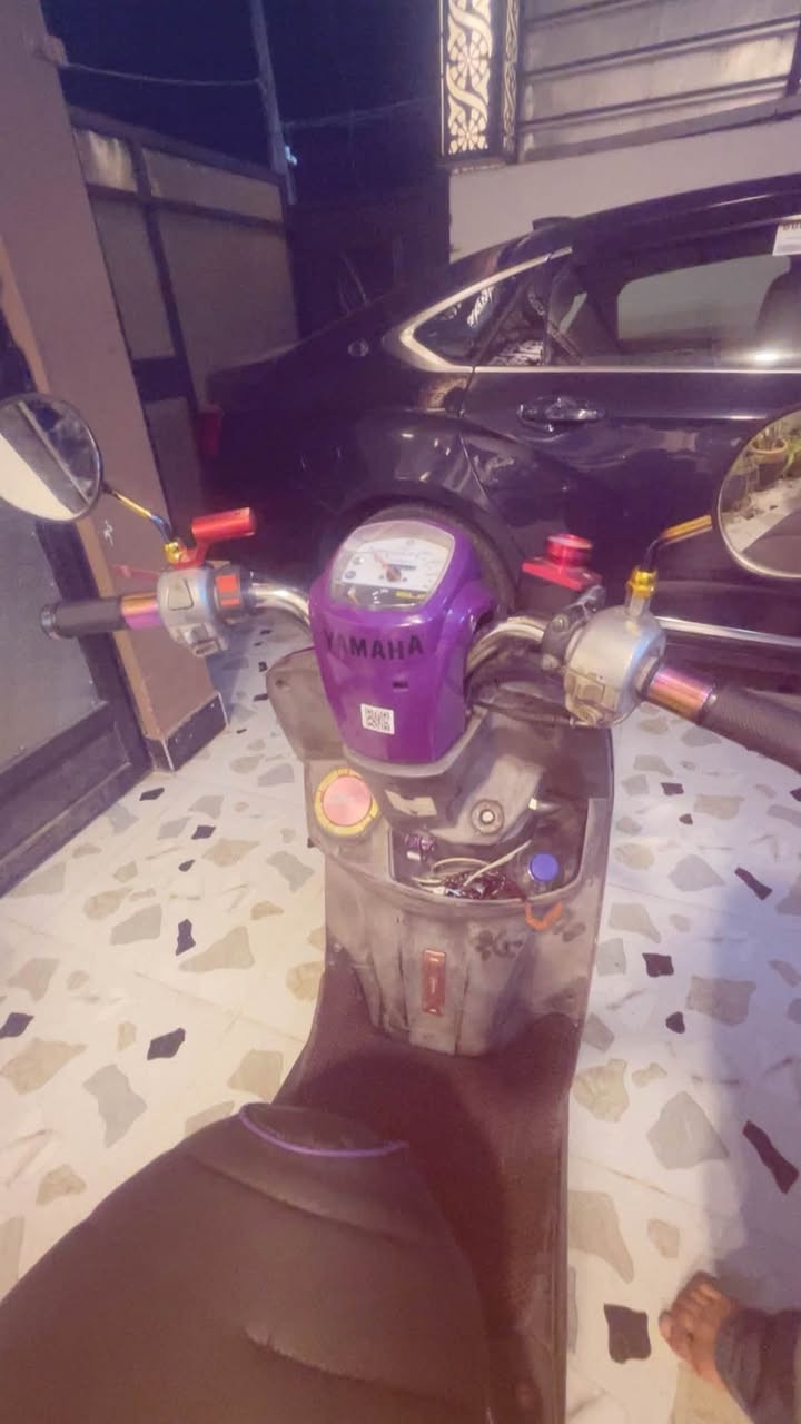 بوليسي كابريتر للبيع مزود من كلشي محرك 55 شلعه ومعدل مابيها اي نقص نگره سلف  سعر620 بيها مجال حك الجيه مكاني كركوك للاستفسار ***********

