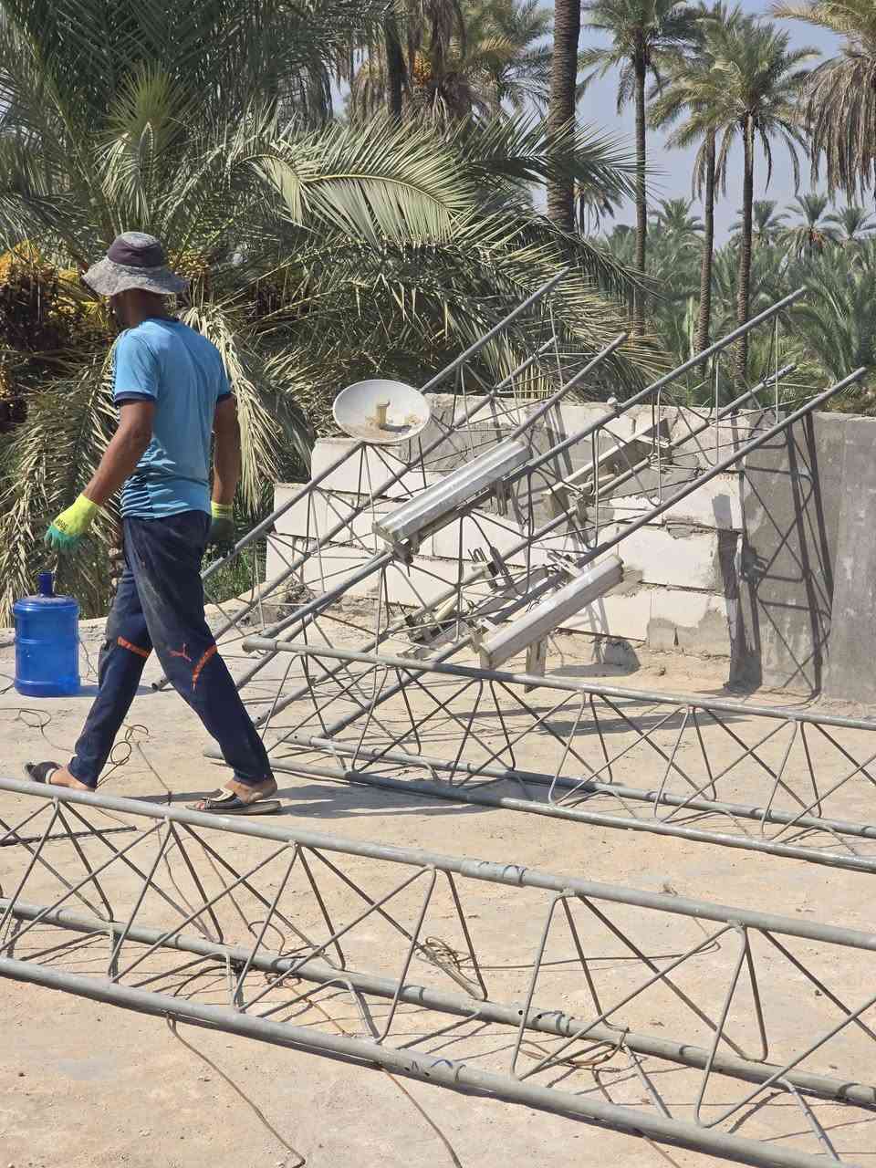 تم تفصيخ ونصب ١٨ م كربلاء طويريج.
***********
علاء

