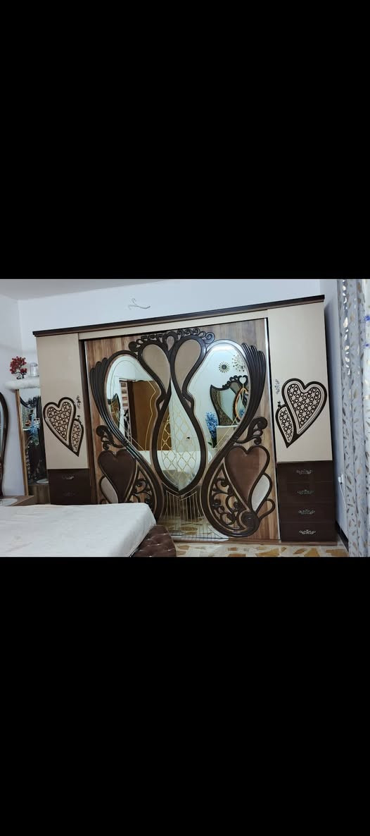 غرفه تركيه نضيفه حيل مستعمل 9قطع سعر 700 مكان صلاح الدين تكريت للستفسار ***********
