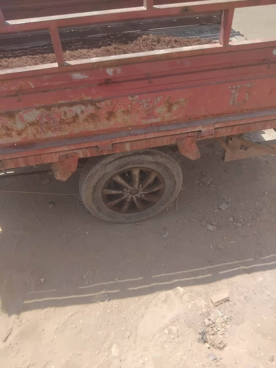سلام عليكم ستوته دايون للبيع سعره 400 وبيه مجال للطيبين عنواني دوانيه ستوته جاهزه وشغاله ***********
