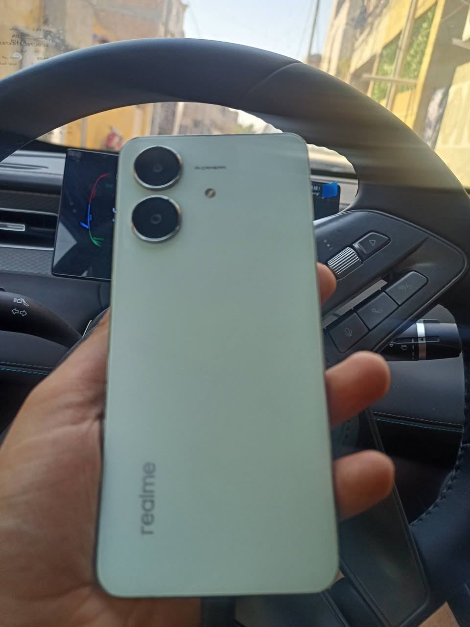 للبيع جهاز realme ذاكره 128 سعر 75 الف الجهاز ما مفتوح ولا مصلح ولا داخل صيان المكان بغداد الكاظميه يوجد توصيل داخل بغداد رقم ***********
