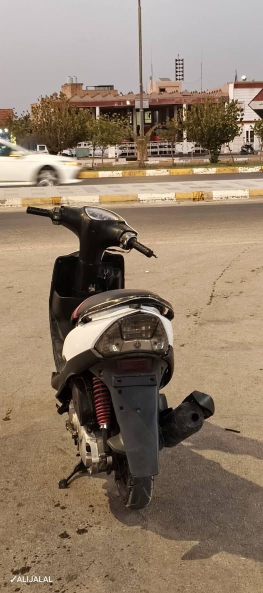 للبيع ماكس عدله 
‌‌‌‌‌‌‌‌‌‌‌‌‌‌‌‌‌‌‌‌‌‌‌‌     . مزوده . 
صالنصه FM🌪
بوشــــــه 55🔥
ويــــــــــــل ☑️
~~~~~~~~
دراجه فقط بوشه 55 مبدل بيها 
كفرات ختم واحد 🚳 
كلشي شغال بيها ســلف هـــــندر
~~~~~~~~
الســــ💵ــــــــــعر 
550 وبيها مجــال
للتواصل واتســاب
***********
مكاني الناصريــــة 
مركــــــــــــــــــز💯
