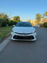 كامري هايبرد • ٢٠٢٥ • وارد امريكي