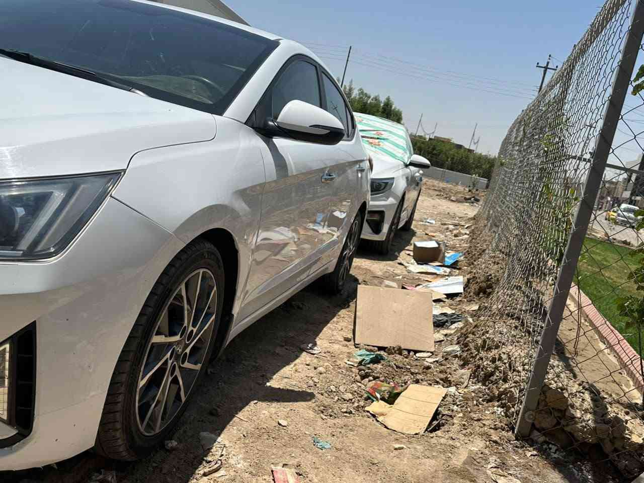 سلام عليكم
النتره للبيع 2020 خليجي
فول موصفات 
قتحه 
بصمه 
شاشه كامره اماميه كامره خلفيه 
كشنات جلد 
قطعتين تبريد 
مكينه2.0
اشاره بالمري
داخل صاج 
ماشياها ١٣٤الف كيلو 
تحكم استيرن
لايت اوتو 
لد امامي 
مري شفط
رقم بغداد باسمي سنويه 2031 
بيه طرف الدوسه والباقي كفاله 
سعره ب157وبيه مجال لشراي
رقمي ***********

