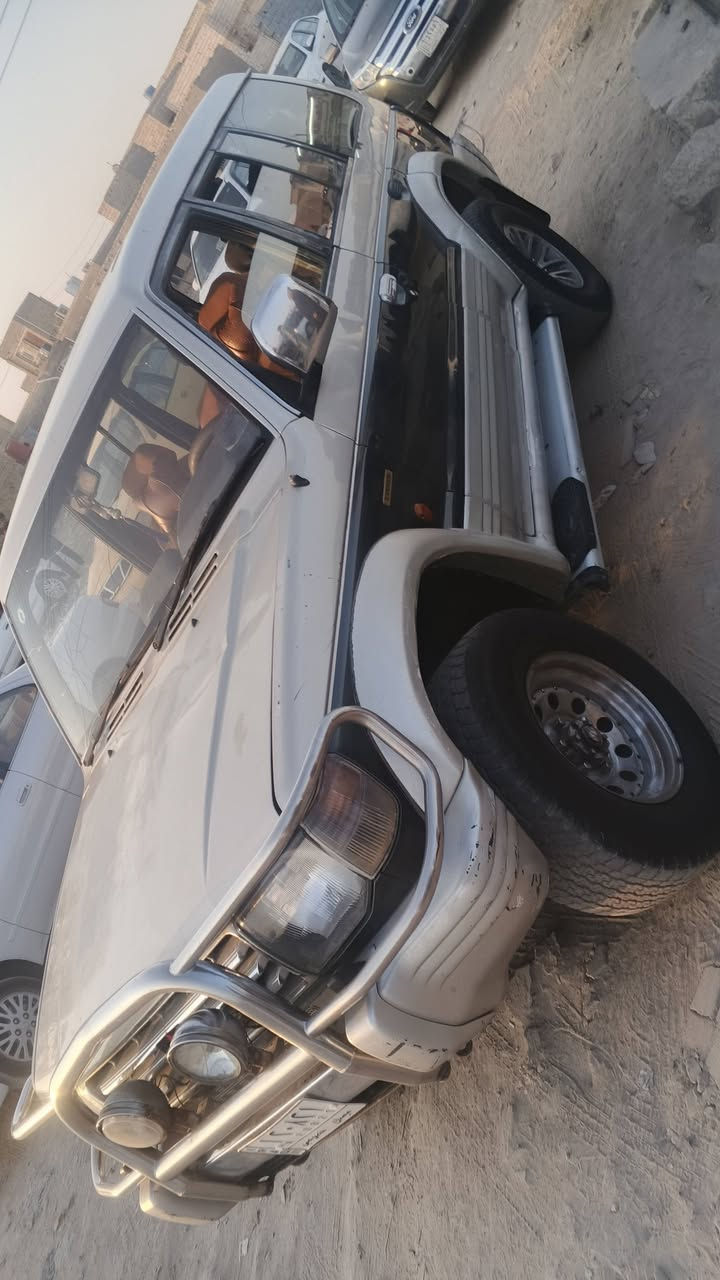 سياره باجيرو 95,بلاد جاهزه السعر 45 وبيه مجال مداورثاني يوم مكاني ناصريه غراف وهاذه رقمي***********...
