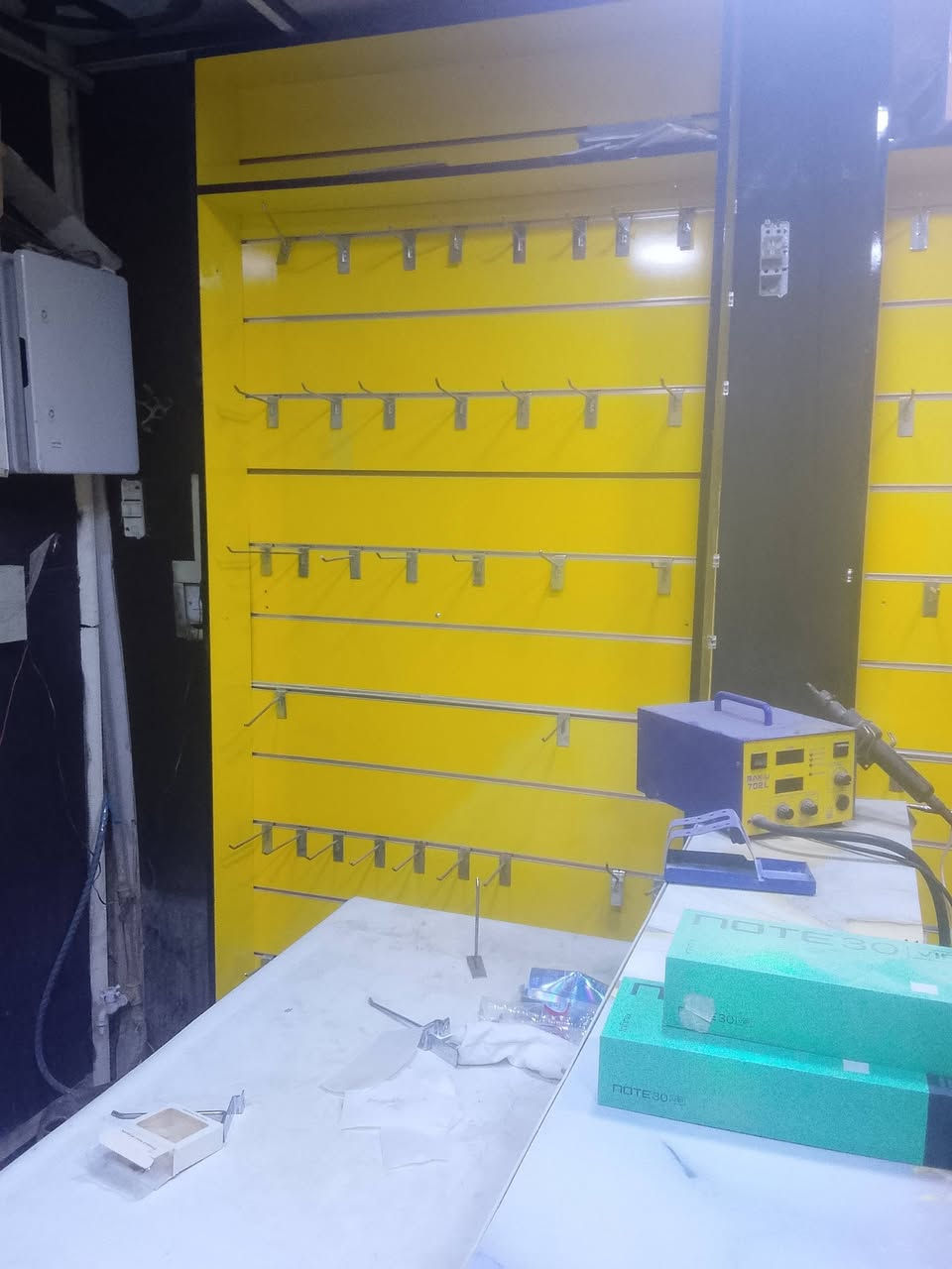 فاترينات البيع مكاني نهروان لعدد ٥$***********
