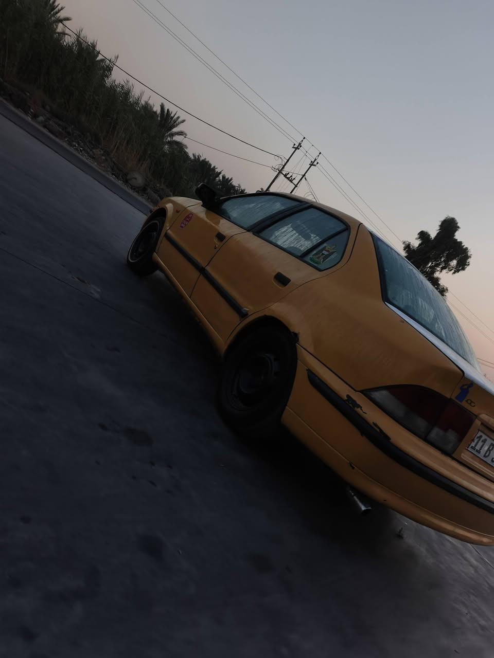 سلام عليكم سمند 11 رقم بغداد سنويه كهربائيات كلها شغاله ماعدا التبريد 2031 شرط التحويل صدر جديد زوج تايرات جدد مكينه وكير فرنسي 2000 عالشرط السيارة عوزها ترتيبات بسيطه السعر 23 وبي مجال هاتف ***********
