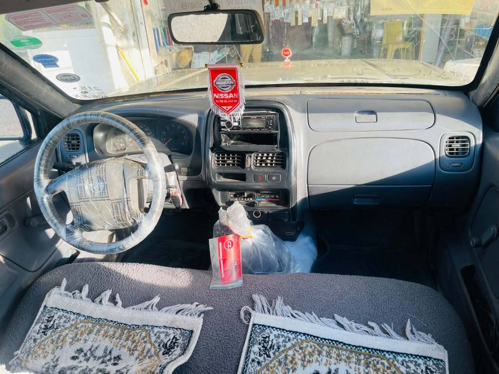 نیسان دەبڵ ئەکسل2003بۆفرۆشتن ساخ ساخ موسوبڕاوەنیە گێڕومەکینەو ئەکسلی بەشەرتی هەزار فیتەرتەقەوڕەقەی نیە موسو بڕاوەنیە دەعموو لێدراوی نیە سقفو شانی هیچی  پێوەنیە دەبڵ ئەکسلی لەجێیە ئیشەکات سعر63گەڵا کەمێک مەجال ژمارە ***********
شوێن هەڵەبجەی تازە السليمانية, العراق
