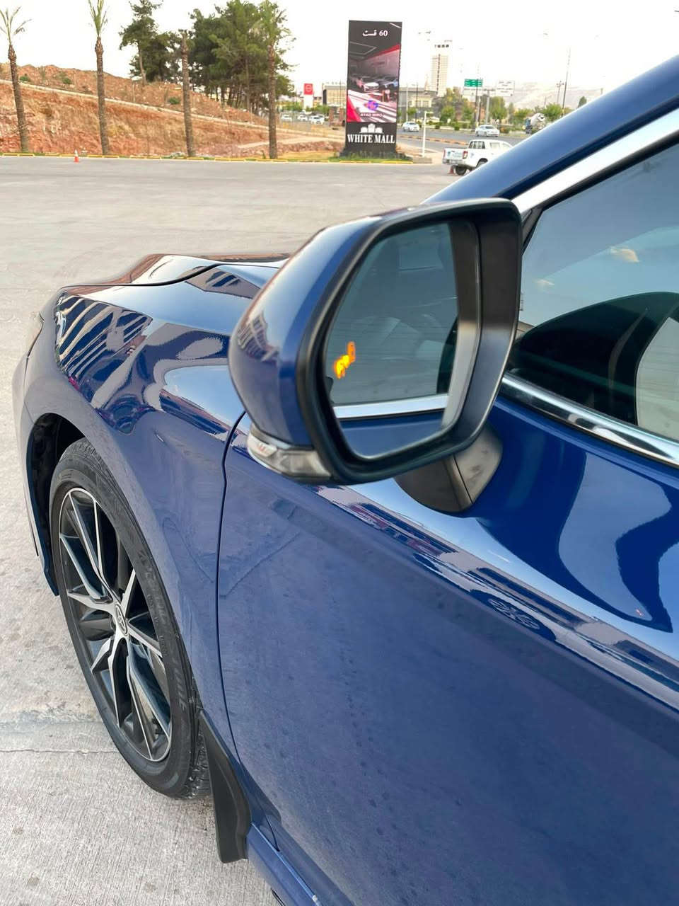 TOYOTA CAMRY, SE NIGHT SHADE 2024 بلاك يديشن سينگ و پشت كةپس    فول فول بةبي سلايت 26مايل روشتوه  جملاق و دةرگا سبوغ يةك بست دةرگاي پشتةوة كارت ئيرباگ بةس دكمة زسعري١٧٥مجال…..رقم zin(***********)واتساكورك(***********) كركوك, العراق
