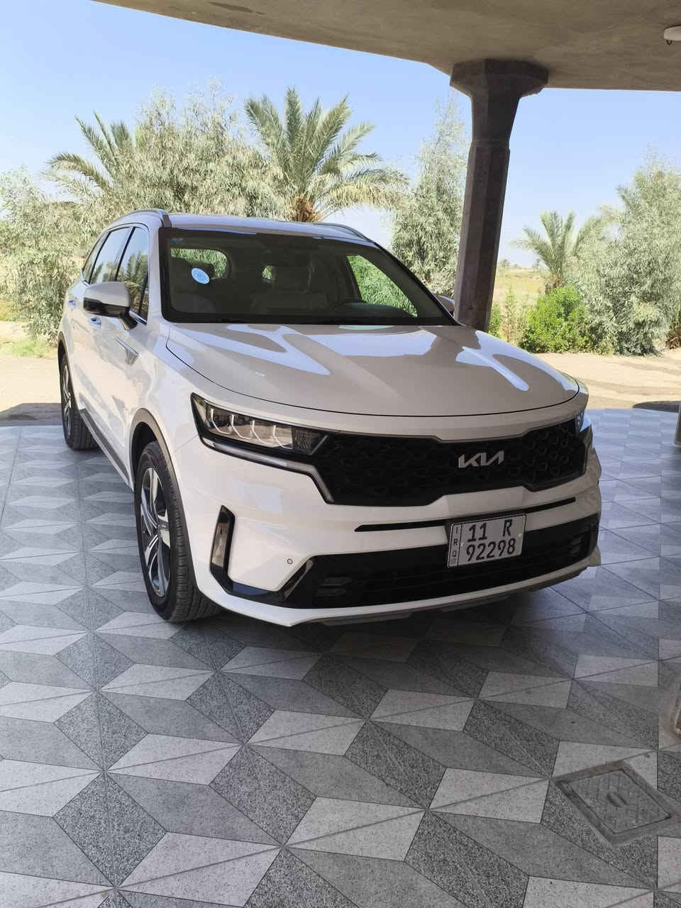 سلام عليكم سورنتو موديل 23رقم بغداد مكفولة ماشيه 55 عده بارد بسيط سعرها 265 رقم الهاتف 
***********
***********
