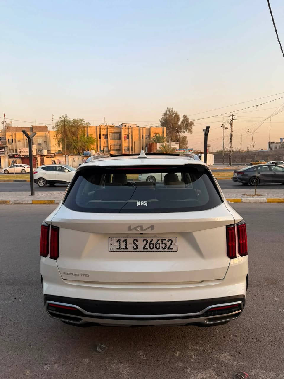 السلام عليكم
سورنتو 2023 خليجي رقم بغداد بأسمي 
بانوراما بصمة بيبان بصمة 
كشنات تدفئة وبعد بيهه هواي مواصفات 
ماشية 71 كيلو 
مكينة 6 سلندر 
مناقصة كلشي سيارة 
بيهه بابتين مبدلات نفس اللون مؤسسة بدون دواخل نهائياً
وتكحيل بجاملغ الامامي وبارد الباقي كلة مكفول
سعرهاا مناااسب 223 وبيهه مجال  
مكاني بغداد حي القاهرة
***********

