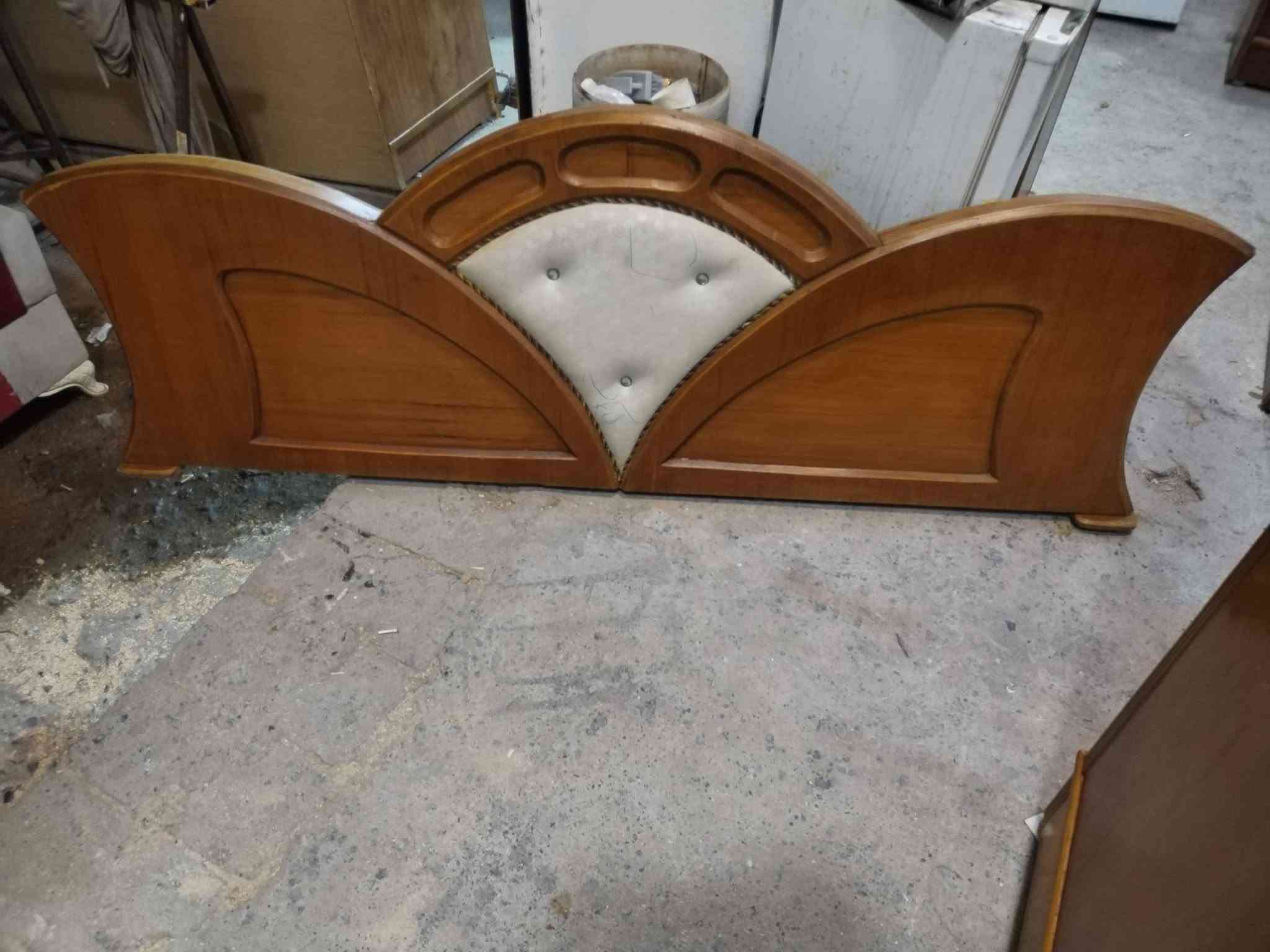 غرفه صاج داخل وخارج شغل ثقيل كل الغرفه خمسه مالم النضافه 99بل 100 الدنك العكر كلهن جاوي شغل فول توصا العنوان شفته شارع المفوضية قرب مولد نصوري ***********
