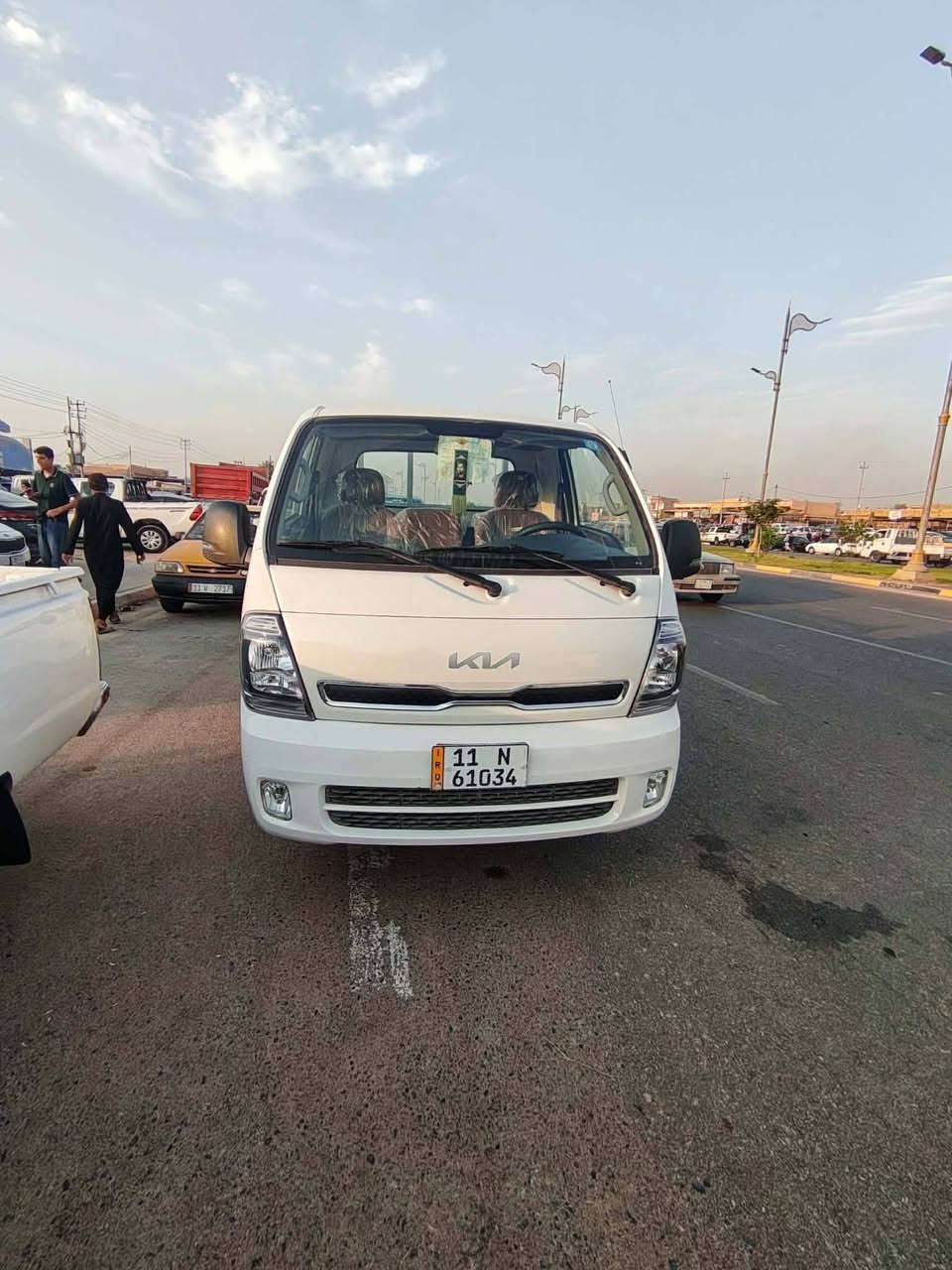 سلام عليكم كيا بنكو للبيع
موديل 2025 ماشيه 11 الف مكفوله من كلشي هزه جديده بسمي  تحويل مباشر رقم بغداد مامسستمه السعر 166 ورقه وبيها مجال للشراي استفسار اكثر لاتصال ***********
