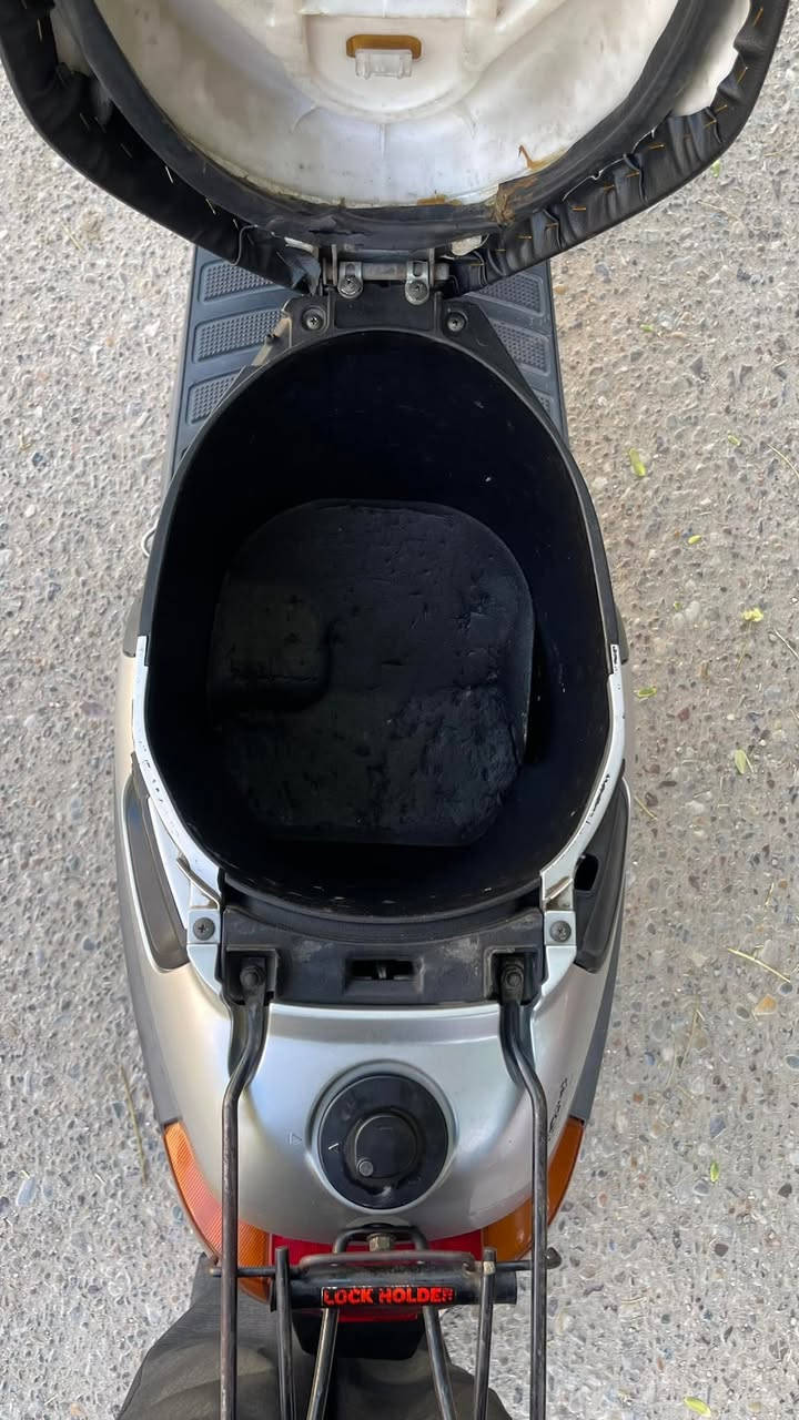 دراجه بتره ناشفه جديده كلش كفاله من فتح البرغي وشرط دك 60 وجوه 
كلشي بلادي بيها السعر 650 خواتها ب 750 و 800 بس مستعجل ع بيعتها ماتخسر عليها ربع 
رقمي ***********
