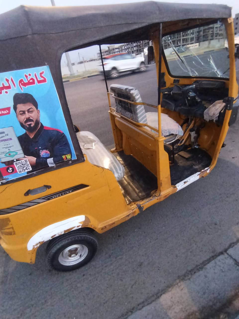 سلام عليكم تكتك البيع موديل 20 رقم انكليزي سنويه بسمي لا صبغ ولا ضربه محرك مامفتوح بس ينقص سعر 5500وبيه مجال مكان حي القدير 
رقم ***********
بي واتساب
