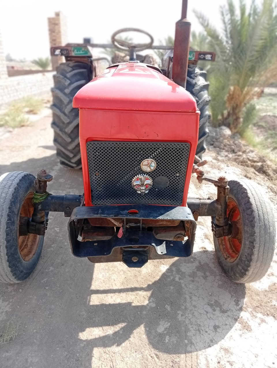 السلام عليكم عنتر للبيع 86 بدون مكفوله كفاله عامه نكره سلف جاهزه من كلشي وياهه فدان وخرماشه جديده وعربانه نضيفه المكينه مال جناي السعر 6مليون وبيه مجال الشراي بي خير ويدلل مكان بابل القاسم ناحية الطليعه.              👈🏻 ***********
