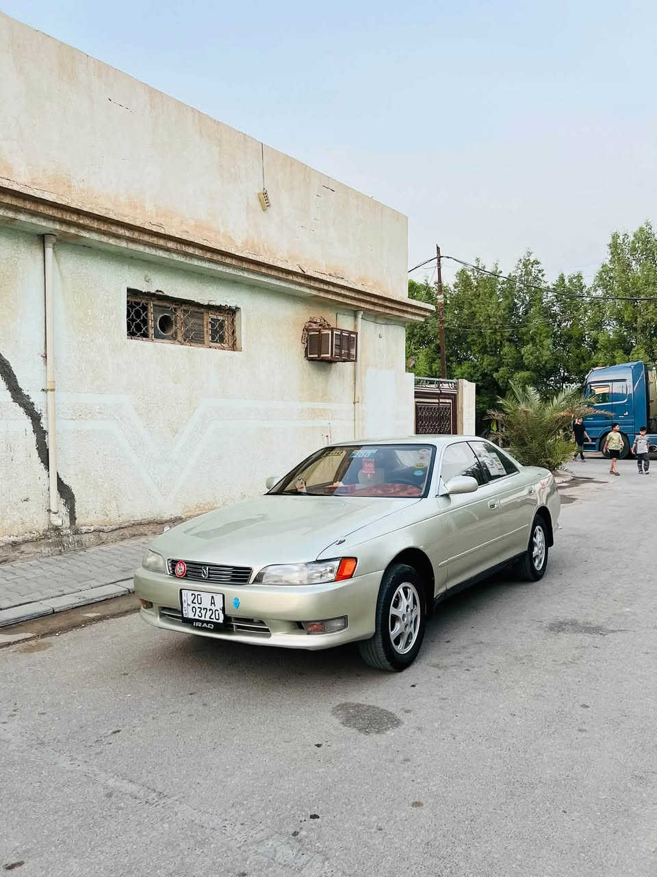 سلام عليكم...
مارك نفخ موديل 1993
سياره كير مكينه حداديه تخم تاير جديد تبريد وي السويج
[[سياره كفاله عامه كص نقل جثه ضربه قويه]]
سياره جاهزه على اخير حبايه 
كهربائيات كوله شغاله داخل وخارج 
رقم ديالى بسمي انكليزي سنويه لل٣٠
مكاني نجف 
الاستفسار ***********
