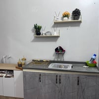 كاونتر HDF ٢م • سِنك ١٫٥م • مستخدم نظيف