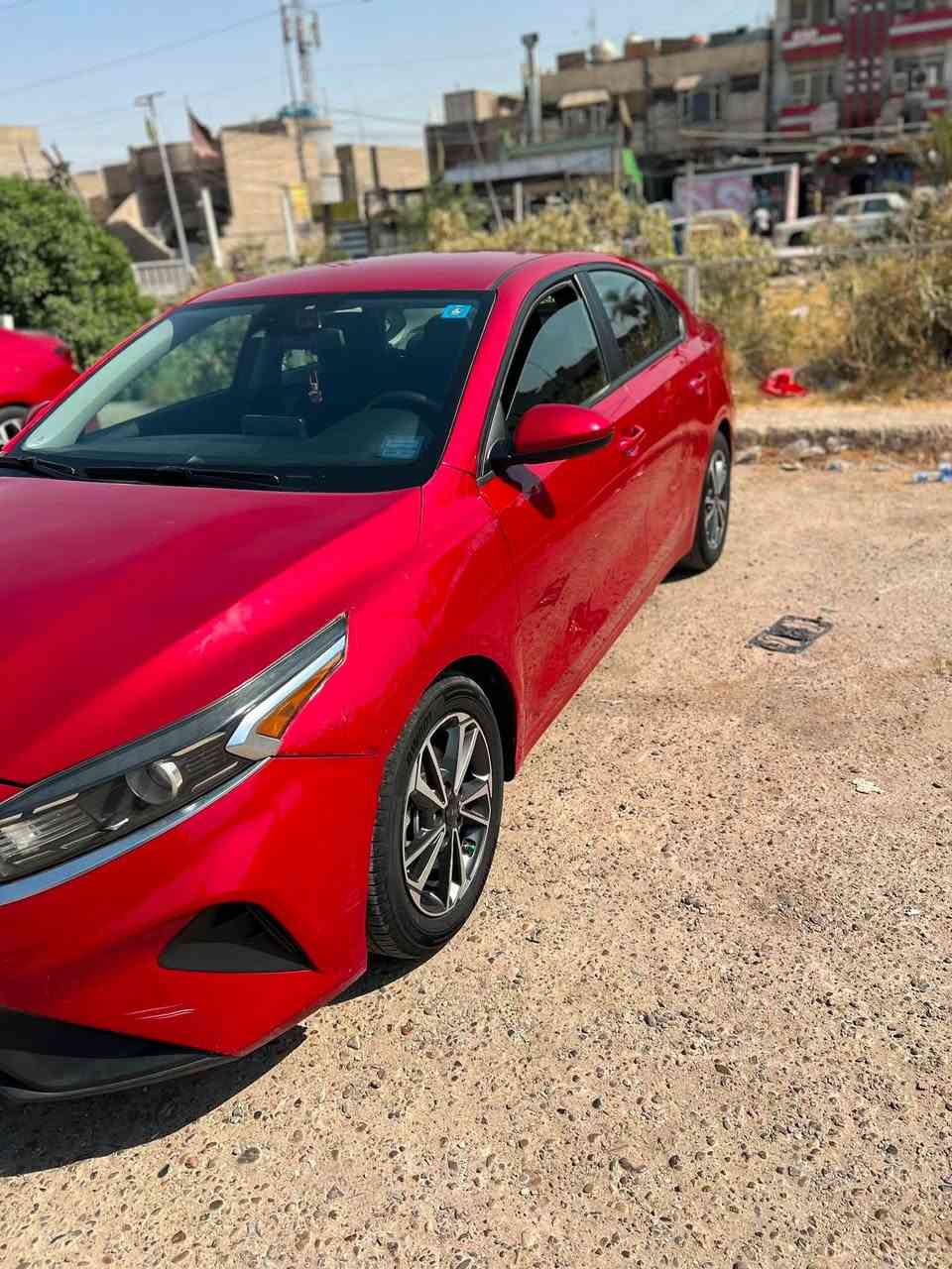 السلام وعليكم كيا فورتي 2023 وارد امريكي رقم بغداد الجديد حادثها بنيد وجاملخ خلفي السيارة بسمي رقم جديد هزة جديدة سنوية جديدة كير مكينة مكفولات لغد شاصي نضيفات 
مواصفات عاديه المعروفه 

شاشه كبيره كار بلي 

تحكم ستيرن جهتين 

رادارات بل مري 

رادار امامي 

حساسات خلفيه 

كامره دواره ويه البك 

تحديد مسار 

قياده ذاتيه 

مثلت سرعه كروز

٣ وضعيات قياده 
ماشية 67 ميل 
سمارت سبورت نورمال
استعمالي الشخصي ع ايدة المكان بغداد 
السعر 127 وبيها مجال ان شاء الله 
للاستفسار ***********
