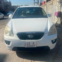 كيه موديل ٢٠١١ جيده مال بيت بدون صبغ بيه بس باراد مكان سيره بغداد الجي...