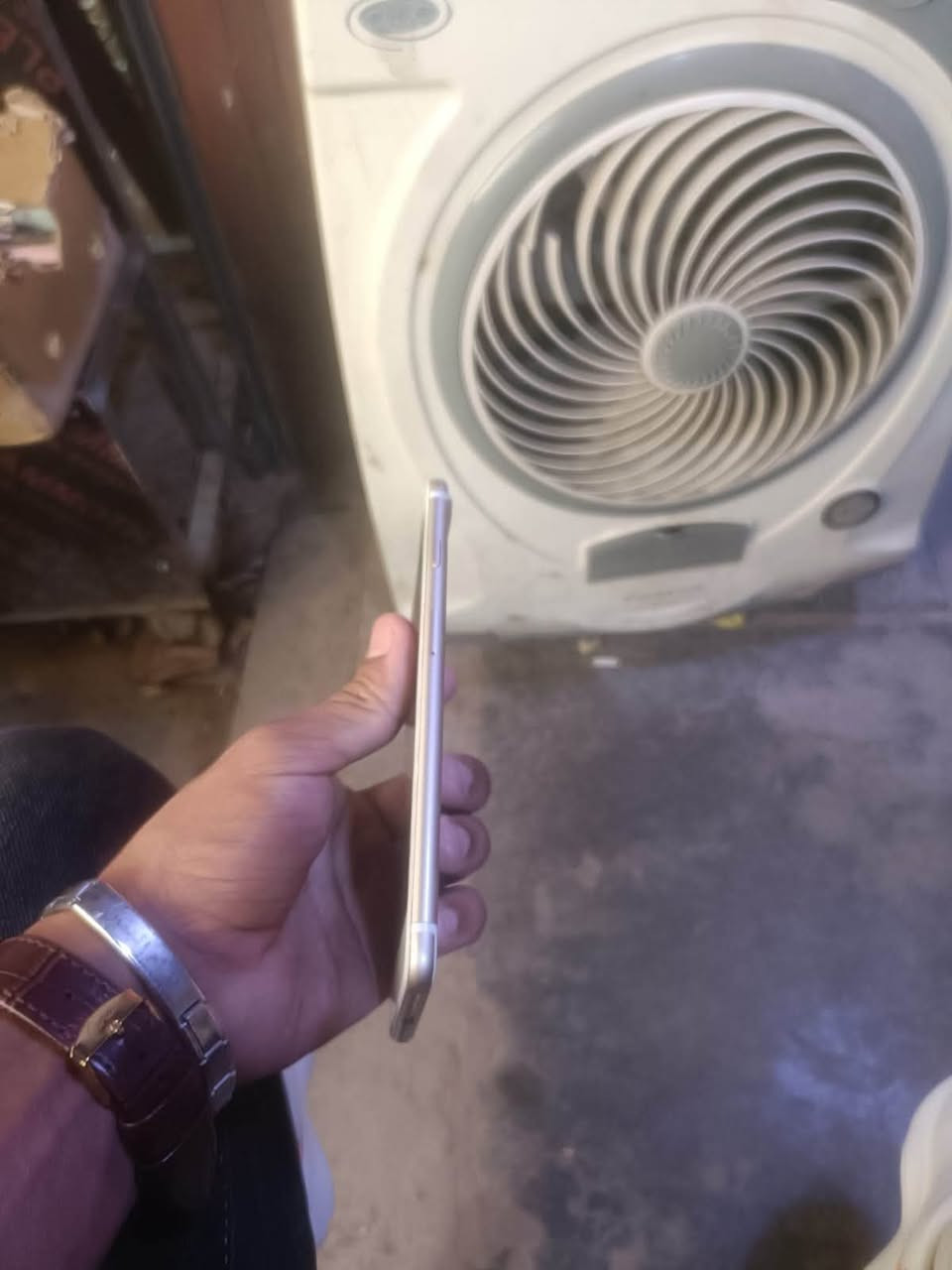 آيفون ٧ • ١٢٨ • بطارية مبدلة