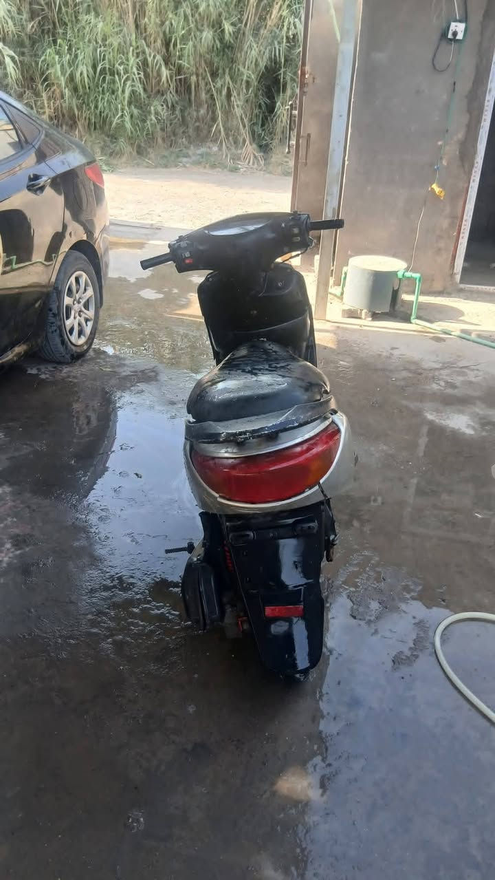 دراجة بريز نقص صالنصة محرك مابي
لا تنقيص ولا تبخير ولانضيح نضيف صافي 
سعر 250 وبيهة مجال
للستفسار *********** 
واتساب    ***********

