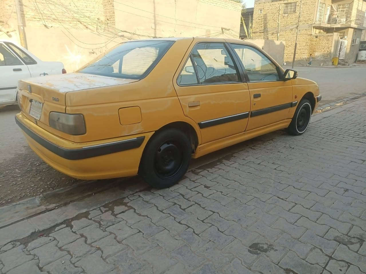 بيجو بارص موديل ١٣رقم بصره بسمي مشروع وطني مداور ثاني بسمك محرك كير حداديه تخم تاير باتر جديد سلف جديد تاخذ صافي  ضربت السياره جاملغ صوب السيق وبنيد شي قليل تبريد ثلج مصفره هيئه وغرامه ولسعر 30 ورقى وبيهه مجال المكان نجف حي العسكري الرقم ***********
