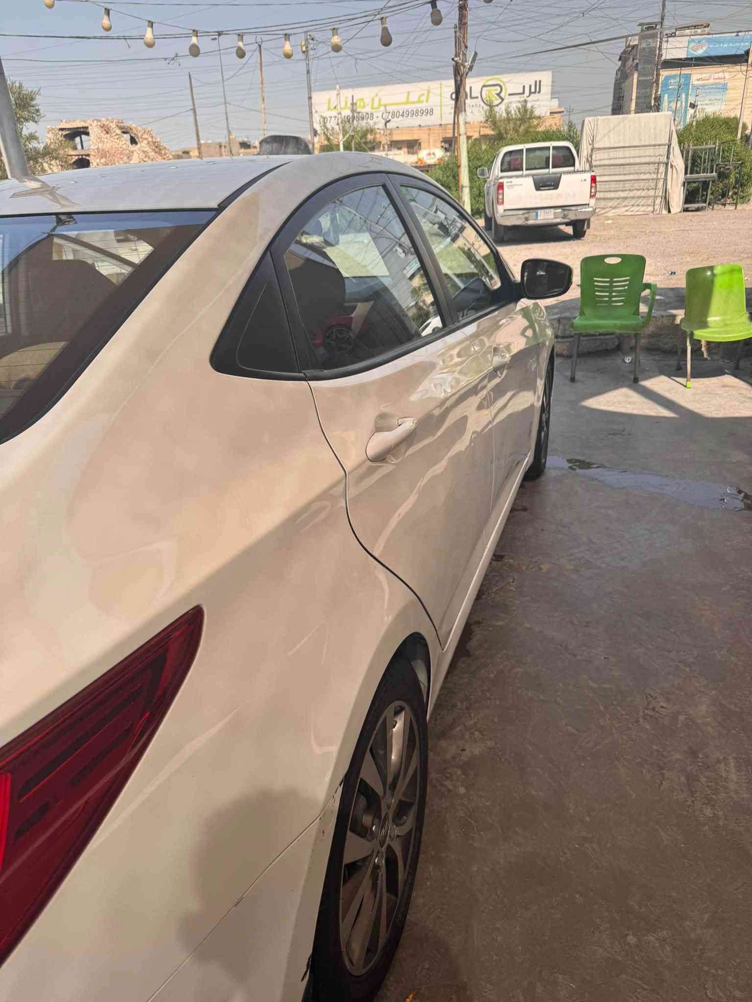 اكسنت 2016باسمي خليجية بيه قطعة صبغ بالجاملغ وشوية بالباب اثر ضربة خفيفة نتيجة سمكري خربه الية وصبغته جانت تصلح ع بارد مكينة 1600سيارة فول مواصفات خير من الله 
تبريد حلوو تخم تاير جديد ماشية 84 الف كيلوو  مكانه بغداد الغزالية 
***********

