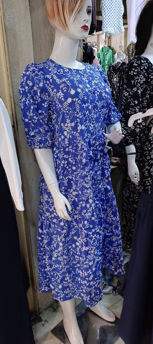 عروضات جديدة 🙋 بمجمع أشرف العبيدي 🌹 
فستان 👗 نسائي طويل 💃
دشداشة نسائي 👘 كودري وكشميرمخور 
تراك نسائي ستن كامل 👚👖
بعرض خاص وبلاش بس ب👈👈 3 آلاف دينار فقط 🔥 
  سعر القطعة ب 👈3 آلاف دينار فقط 🏃 
عنوان المجمع سوق الميثاق مجاور خياط البزاز قبل نهاية السوق للاستفسارالاتصال على الرقم ***********📞 أو على الوات ساب 📱🌹 وأهلا وسهلا بزبائننا الكرام 🌷
