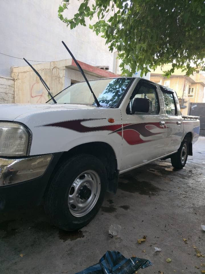 نیسان پیک ئاب 2006 یابانی ئەسڵی یەک دەستە  ماڵی دۆستە  مەکینە تەبرید ئەکسل  بەشەرت   تەعدیل بێشەرت نیە چاملغی لای پشتەوە یەک بستی هەیە بێ ژۆرێ سەر بۆنیت کەمێک تیزابی پێوەیە تا نزیک نەکەویەوە دیار نیە  بەڕاست گۆیانە قسەدەکەم ماڵی خۆم حەرام ناکەم  سەنەوی و ژینگە و ڕێگاو بان تا 2031   هەزەی 2027
ژ.م***********
شوێن هەولێر أربيل, العراق
