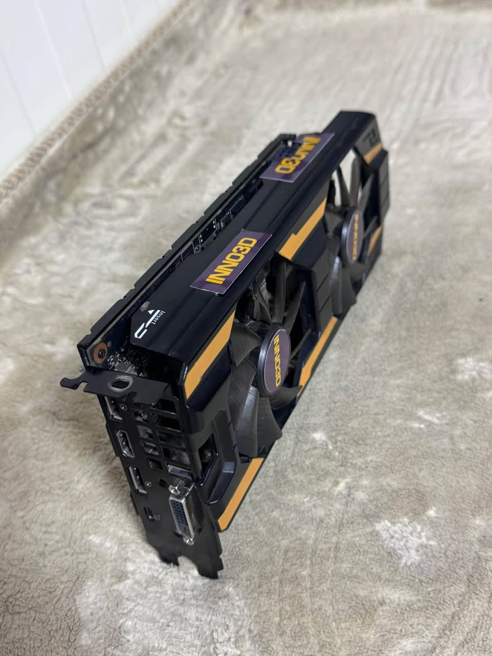كارت شاشة 2070 RTX
مبدل بي قاعدة فانات ومعجون حرارة
الكارت شغال بدون مشاكل 
السعر 230 الف مكاني بغداد 
رقم واتس اب ***********
