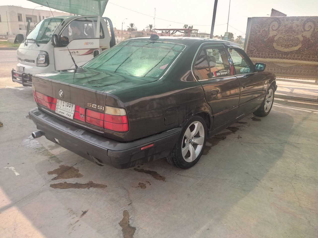 السلام عليكم.. BMW موديل 1991حجم 525 كير عادي تخم تاير جديد كهربائيات شغاله كلها محرك وكير وصدر بشرط مكان السياره كركوك تبريد شغال سنويه مشروع وطني لغاية 2030 شرط التحويل بطاقه بانزين موجوده بيها سياره مال بيت سعرها 35 ورقه يرهم مراوس حسب القناعه ***********
