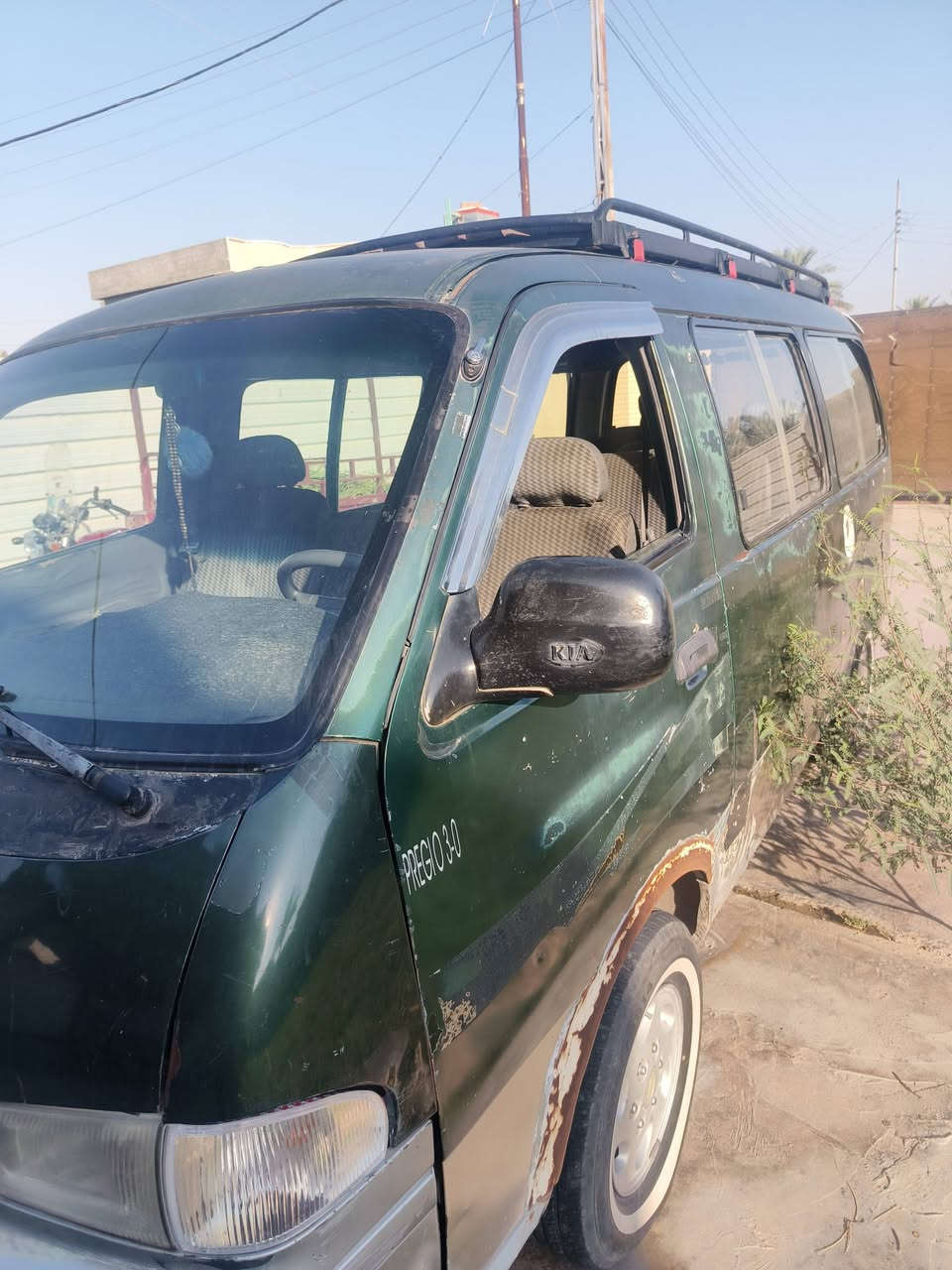 سلام عليكم شباب سيارة بريجو موديل 98 رقم بغداد السنويه لل واحد وتلاثين مكينه كير اكسن مكفولات شواصي نضيفه السعر عل نتصال ***********
