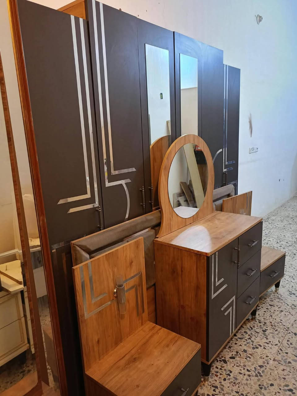5 قطع تركي سعر مناسب الحجز ***********
