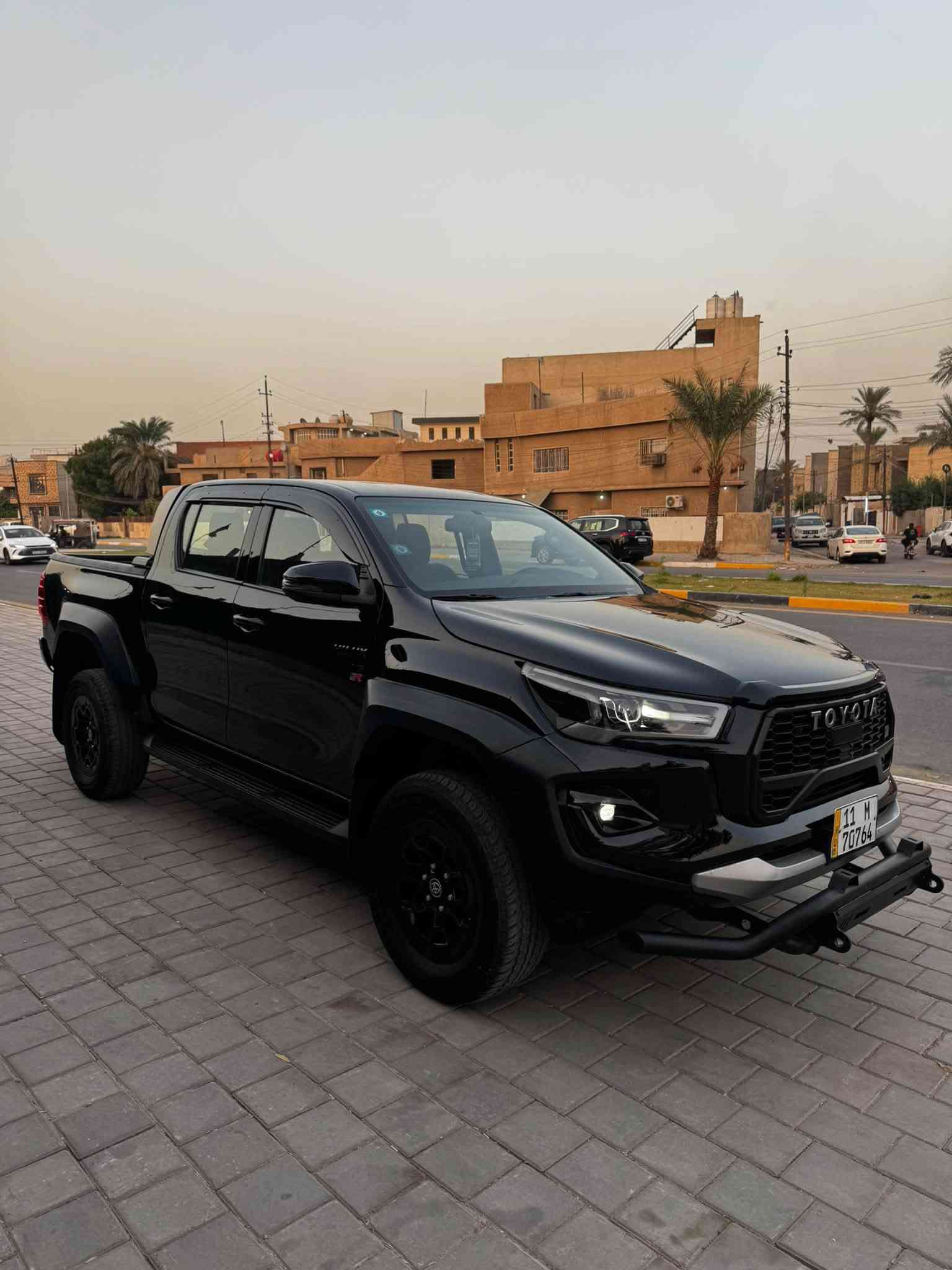 هايلوكس GR • ٢٠٢٤ • رقم بغداد
