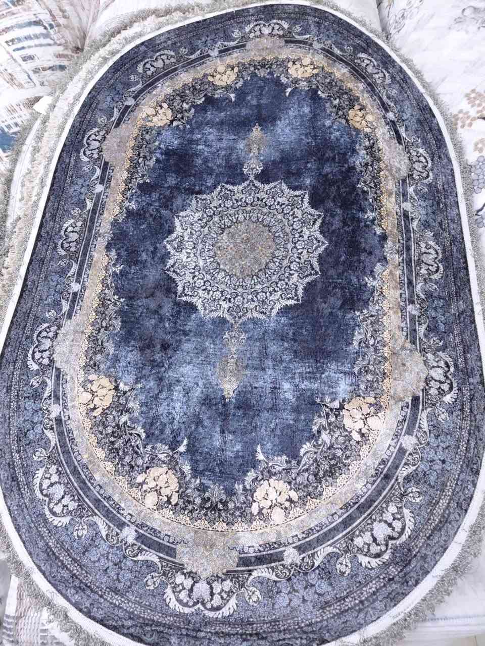موكيت بيضوي بريلانت تركي 
وجه حرير مقدف ضهر جلد مانع تزحلق 
قياس  1×1.50 سعر 16الف فقط
موقعنا كركوك حي اسرى مفقودين ماجور افران ماشاءالله
للحجز ***********متوفر توصيل
