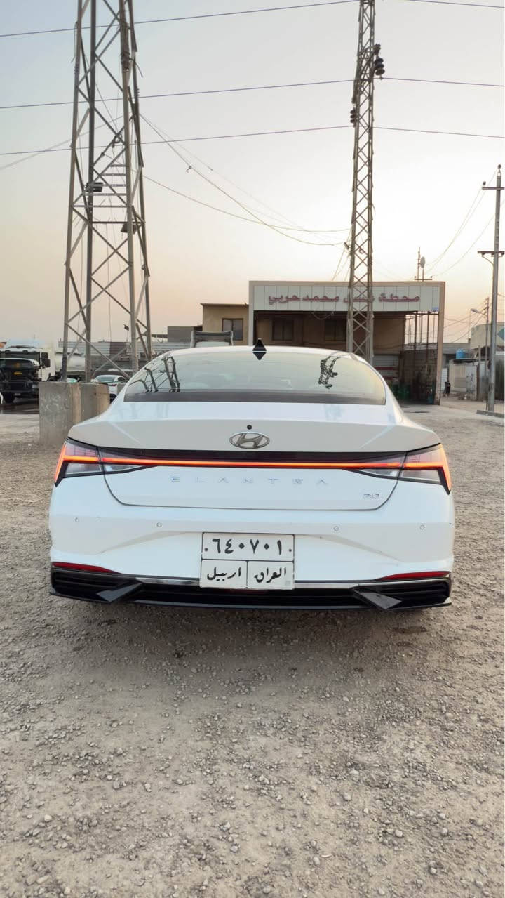 السلام عليكم 
هونداي النترا خليجي موديل 2021 اربيل تحويل مباشر كفاله عامه بيها فقط بارد شبر بالبنيد 
فول مواصفات 
بصمه تشغيل وابواب 
فتحه سقف سلايد 
شاشه كاربلاي وكامره 
تبريد قطعتين 
حساسات 
مرايات شفط وتعرفون باقي المواصفات السياره جديده استخدام شخصي 
السياره ماشيه 120 الف 
سنويه منتهيه 2026الشهر 3 
للاتصال ***********
السعر 162$ البصرة, العراق
