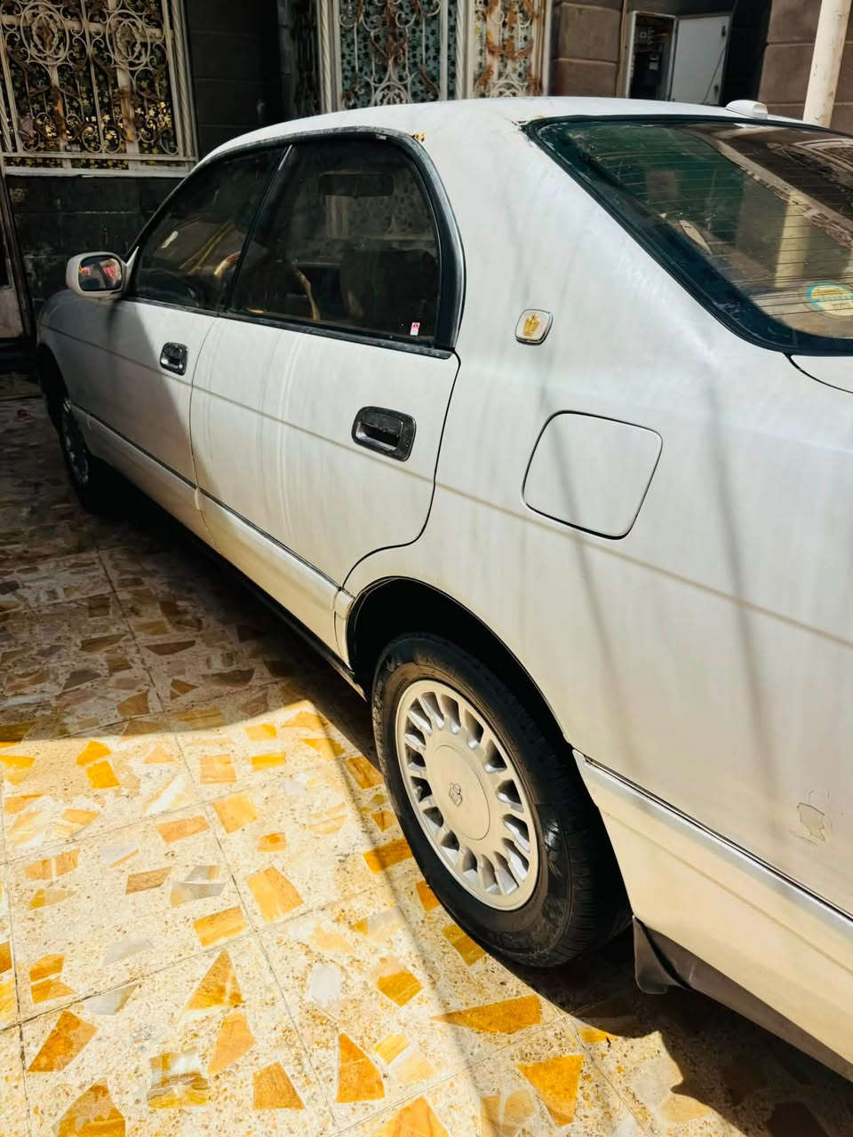 سلام عليكم بطه مديل ٩٤ مكفوله من الكص ونقل جثه والرسميات  كير محرك  بشرط تبريد ❄️ حداديه حلوه 
زوج تايرات توه شادهن. تخم بلكات توه شادهن  دواخل مرتبه 
رقم انكليزي بصره شرط التحويل  سعر ٥٣ وبيه مجال مكان بصره  ***********
