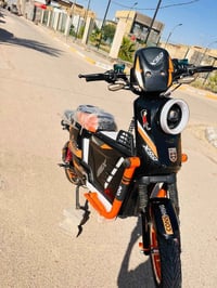 X900 • ٥ بطاريات ٣٣أمبير • ٧٠ كم