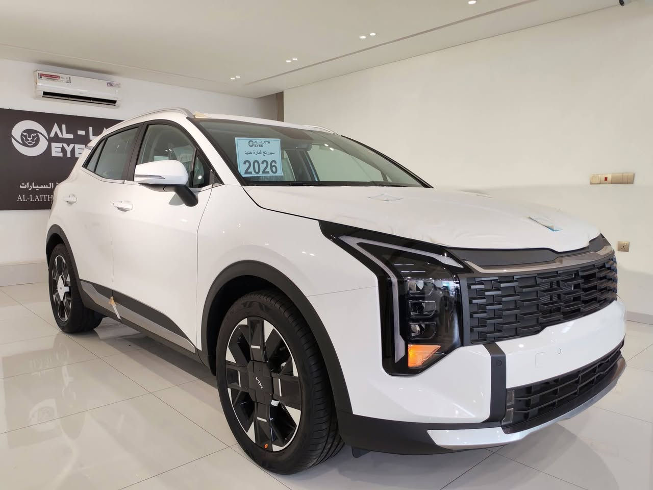 🔥وفرت لكم شركة عيون الليث لتجارة السيارات -كيا سبورتج 2026  kia sportage - بأسعار تنافسية 🔥
للبيــع كيــا سبورتــج ♕2026♕ 

📃 اليكم التفاصيل الآتية 👇🏻

⛔️ خليجي فول مواصفات الشكل الجديد
⛔️ زيرو 
⛔️ موديل ٢٠٢٦
⛔️ قمارة حديد
⛔️ نقطه عمياء 
⛔️ شباك بلاك بيانو للأمع 
⛔️ داتا شو
⛔️ مرتبط بناقل حركة أوتوماتيك 
⛔️ مفتاح التشغيل بصمة 
⛔️ فتح الصندوق كهرباء 
⛔️ مقاعد الأمامية كهرباء 
⛔️ حساسات أمامية 
⛔️ حساسات خلفية 
⛔️ لايت زينون + LED 
⛔️ كشافات 
⛔️ بك لايت LED 
⛔️ دخول بصمة ذكي 
⛔️ حجم الاطار 235/50R19 
⛔️ ويل كب 19
⛔️  4 دسك
⛔️  اشارة في المرايا الجانبية 
⛔️  المرايا قابلة للطي كهرباء 
⛔️  عدد AIR BAG 6
⛔️  هاند بريك كهرباء بصمه 
⛔️  ا ABS 
⛔️  دشبول شاشة متصل 
⛔️  شاشة Apple Car play 
⛔️  كاميرا دوارة 
⛔️  التبريد لمس 
⛔️  مقود جلد حياكة 
⛔️  مثبت السرعة Cruise 
⛔️  المودات والاوامر الصوتية 
⛔️  ا Bluetooth / T YPCE 
⛔️  شاحن هاتف Wireless 
⛔️  مخرج منفذ الطاقة 
⛔️  فحص نظام السيارة 
⛔️  تتسع المقصورة ل 5 ركاب
⛔️  تدفئة في المقاعد الأمامية
⛔️  تدفئة في المقود
⛔️  تبريد شاشة  مناخين منفصلين 
⛔️  قطعتين تبريد  
⛔️  أوضاع القيادة Drive Mode 
⛔️  أوتو هولد Auto Hold 
⛔️  نظام مانع الانزلاق 
⛔️  نظام نزول المنحدرات 
⛔️  تطعيم الدواخل بالأسود اللامع

للاستفسار يرجى الاتصال على  الأرقام التالية:- 👇🏽
***********
***********
