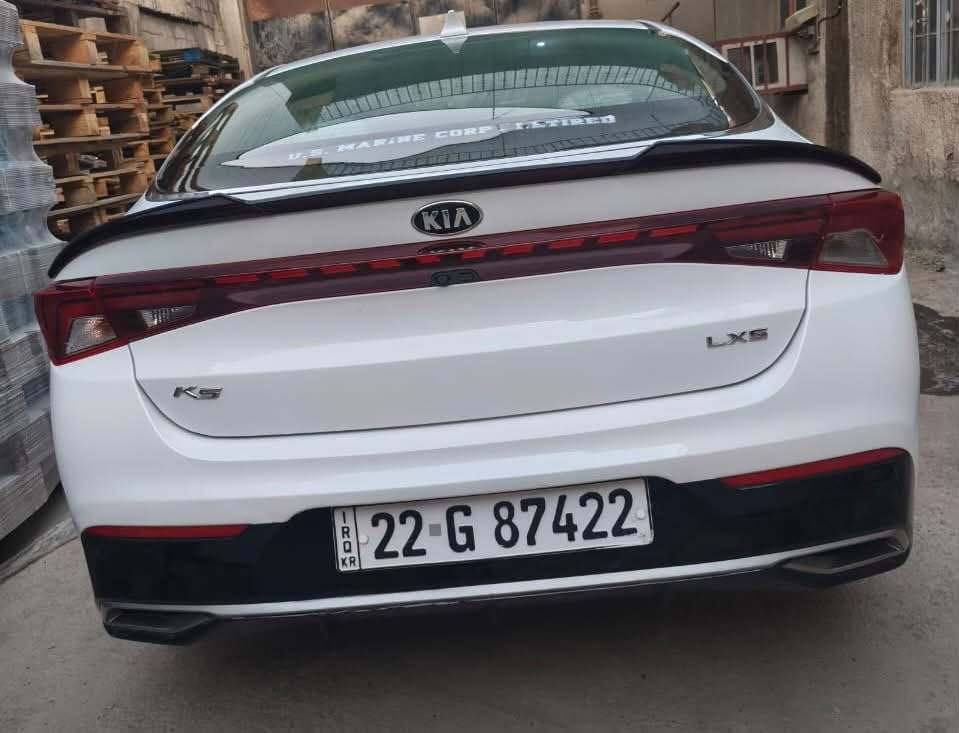 كل للبيع | كيا k5 موديل 2021 (وارد امريكي)
✅ الممشى: 102 كليو 
✅ محرك 1.6 تيربو 🚀
✅ داخل اقماش نظيف جداً 
✅ رادار المحافظة على المسار (Lane Keep Assist)
رادار جانبي رادار خلفي 
✅ نظام التوقف الذاتي / الكبح التلقائي
✅ تشغيل بصمة (Smart Key) 
✅ ويل حجم 16
✅ انظمة قيادة 3 أيكو سبورت نورمال 
✅ شاشة  كاربلاي
حادث امريكا بسيط جداً موضح بالصور بنيد فقط بدون دواخل بدوان لغد بدون شاصي راديتر ما واصل 
في بغداد بيها باب خلف السائق مبدل بلادي نفس اللون 
وجاملغ خلفي بارد 
جهة اليسار الجهة اليمنه ايضاً باب خلفي مبدل نفس اللون وجاملغ الخلفي صبغ محرك كير صدر شركة بلادي جديد جداً وكل شي موضح بالسونار  رقم أربيل شرط التحويل 
📍الموقع: بغداد

💰 السعر:145 وبيها مجال بسيط 

للاستفسار : ***********

نص مكتوب في الصور:
- 1 / 10