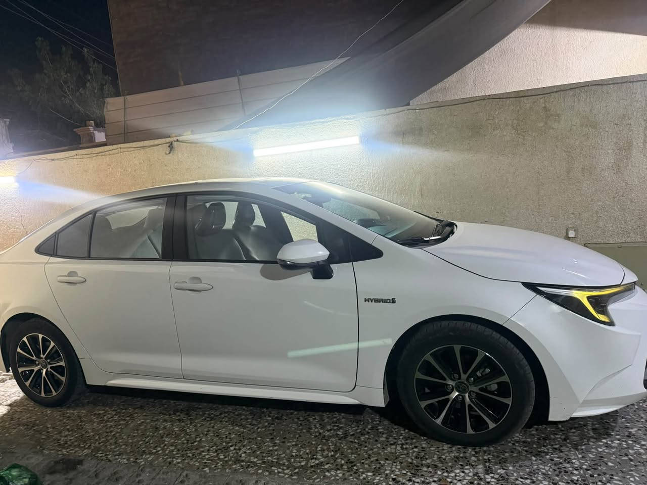 كورلا هايبرد
الشكل امريكي موديل 2023 
فول مواصفات مكفولة كفالة عامة
رقم بغداد
السعر 140$ 
المكان بغداد
رقم الهاتف ***********
