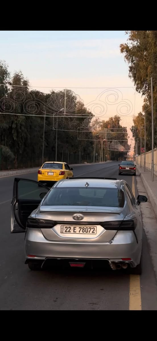 كامري 2020 se plus السعر 192$ وبي مجال
ضرر خلفي جامغلين وصندوق 
ماشيه 162 كيلو
رقم اربيل هزه وسنويه جدد
العنوان موصل الايسر
***********
