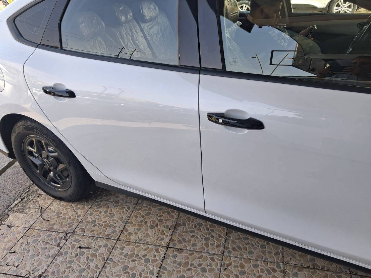 كفرات مراية ويدات باب + سبايدرات+شفقات لكافة سيارات BYD
العنوان: الموصل سايدين حي الشرطة
للتواصل: ***********
نوفر كافة قطع BYD وتويوتا هايبرد 
#cars #سيارات #قطع_غيار_سيارات #نينوى #تجارة

