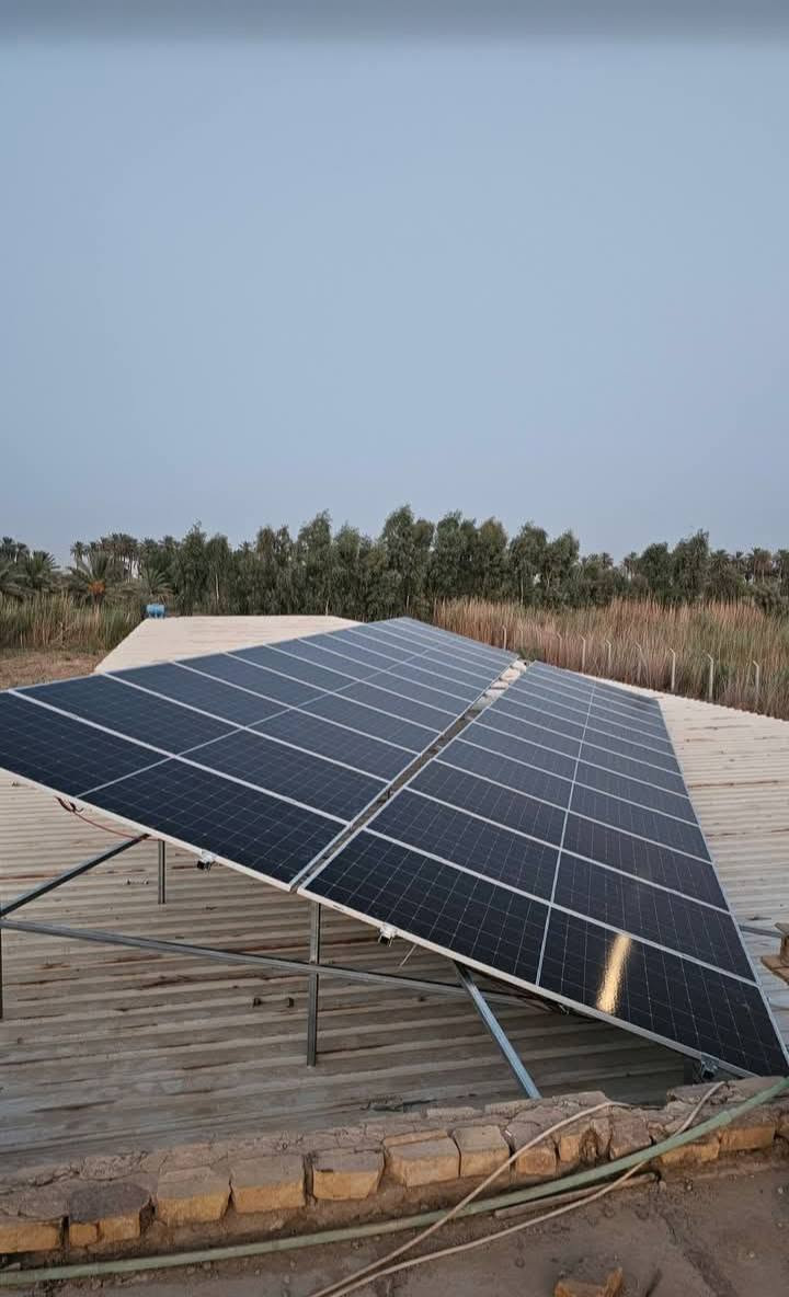 60 انبير نهاري مع 30 انبير ليلي 😎

تم تركيب منظومة طاقة شمسية متكاملة ⚡🔋
مواصفات المنظومة: 🔹 ألواح لونجي X10 — 650 واط
🔹 انفيرتر هايبرد IP65 — عدد 2
🔹 بطاريات شيساج — 16 كيلو عدد 2
🔹 تشغيل نهاري — 60 أمبير
🔹 تشغيل ليلي — 30 أمبير
🔹 مدة التشغيل — 4 ساعات بل تناوب مع الوطني 
شغل مرتب وتنفيذ احترافي، وبأعلى كفاءة واعتمادية ☀️⚡
المهندس محمد زياد
📞 ***********
📞 ***********
مكتب المهندس للطاقة الشمسية ☀️🔋
