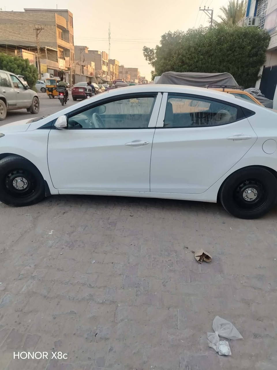 سلام عليكم سياره النترا خليجي مكفوله من الضربه والتبديل موديل ١٦ مكينه وكير وتبريد خير من الله ماشيه ٢٣٠ الف كيلو
سياره نضيفه وخير من الله واني ثاني واحد جانيها ومامتعوبه مكاني بغداد الدوره سعرها ١١٥ وبيها شويه مجال
*********** 
سلام عليكم سياره النترا خليجي مكفوله من الضربه والتبديل موديل ١٦ مكينه وكير وتبريد خير من الله ماشيه ٢٣٠ الف كيلو
