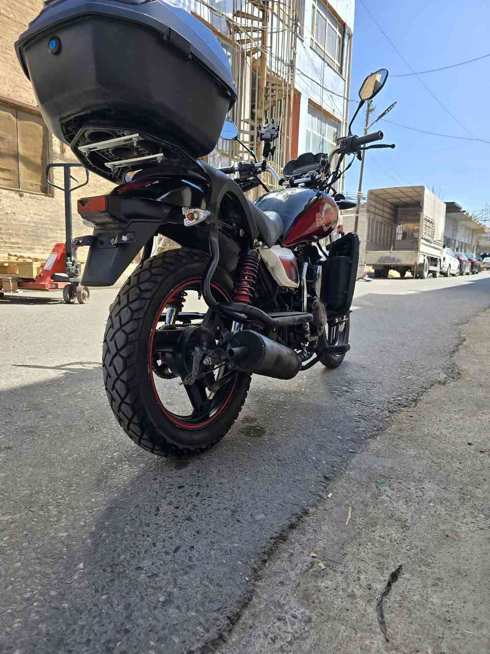 واماتور لالبيع جيني كامل من كلشي كهربايات شرط نضافه ولعزم سعر 400 فيها مجال بصيط لطيبن توصل علا رقم ***********

